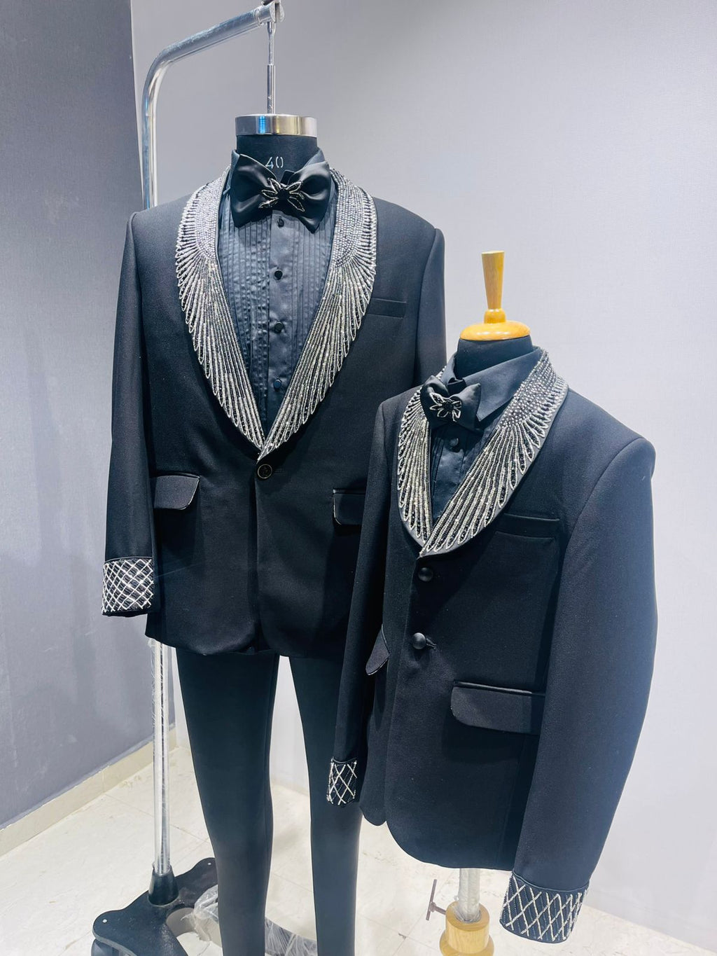 Twinning in black, dazzling in sequins