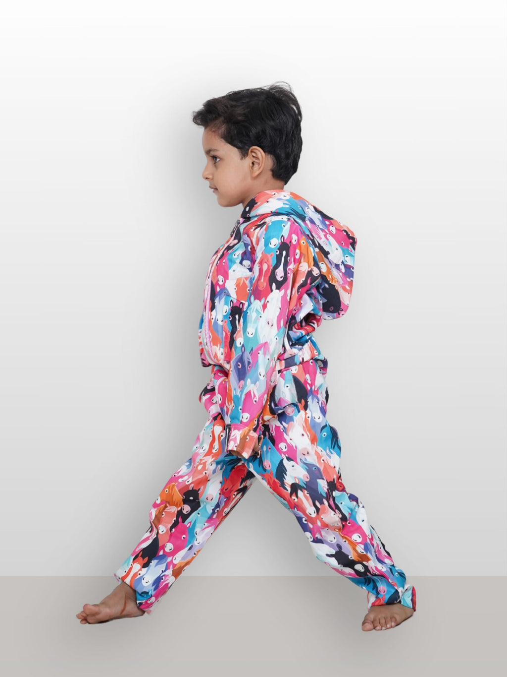 Multi color horse hoodie jumpsuit(set of 1)