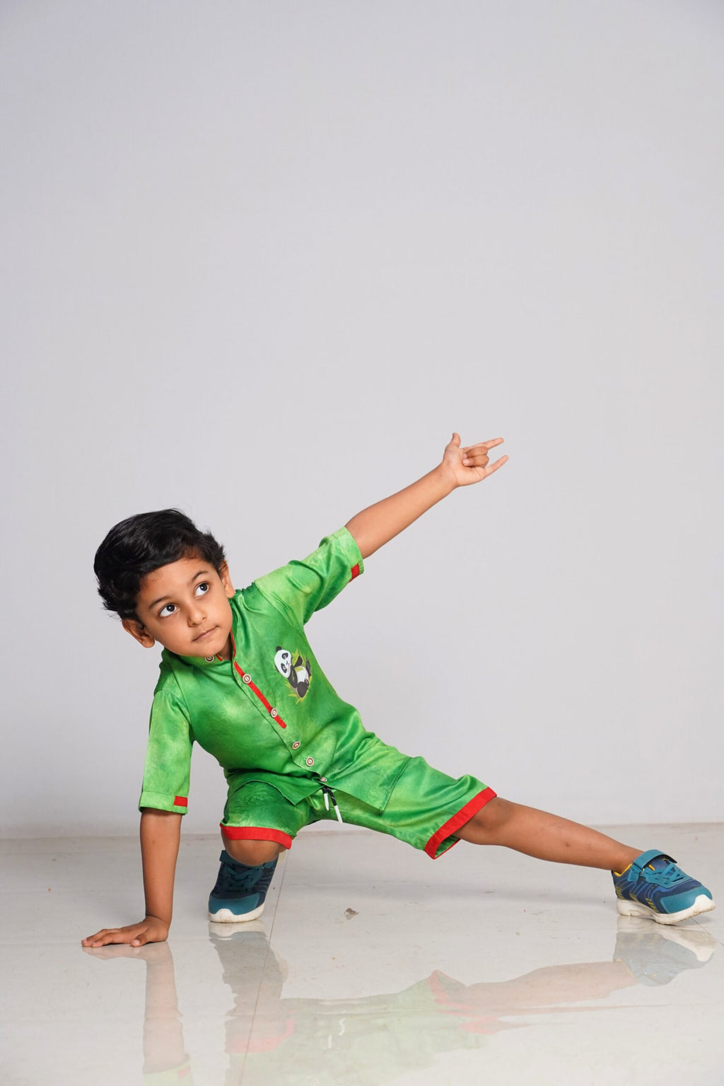Panda Play – Kids’ Summer Shorts Set