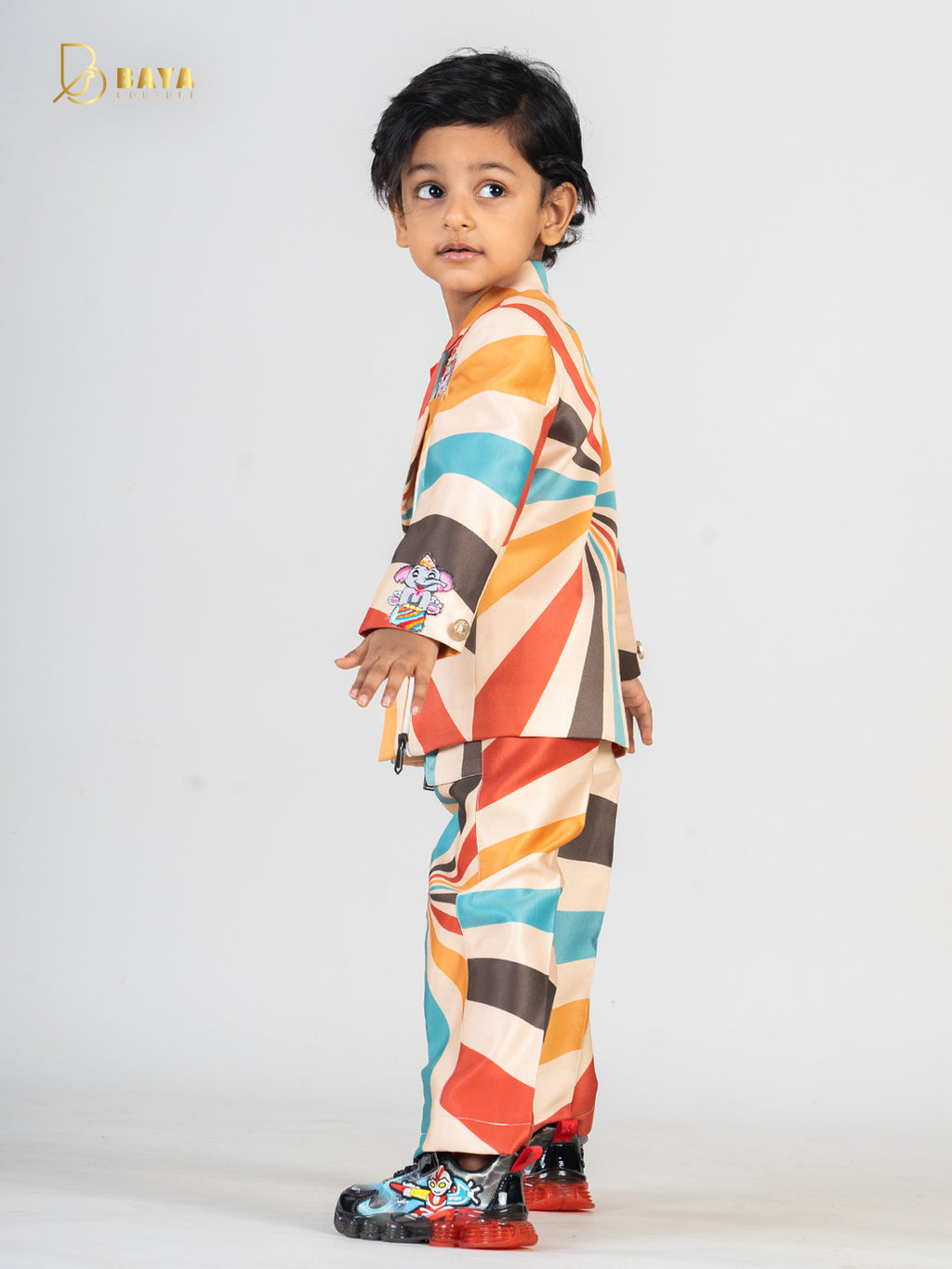 CLOWN EMBROIDERD BLAZER SET