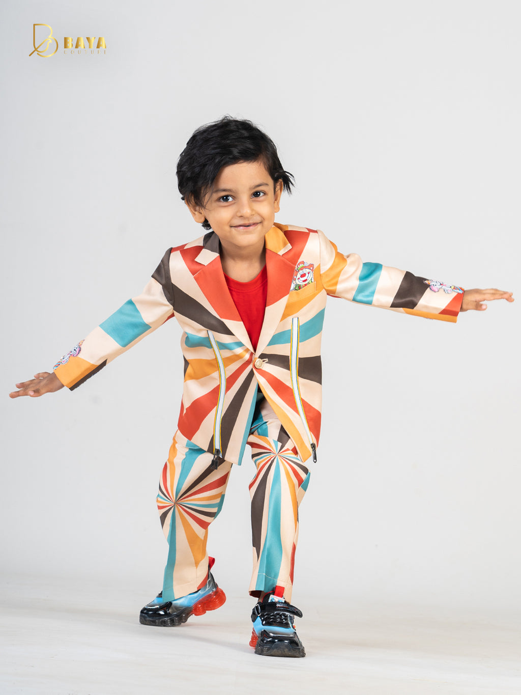 CLOWN EMBROIDERD BLAZER SET