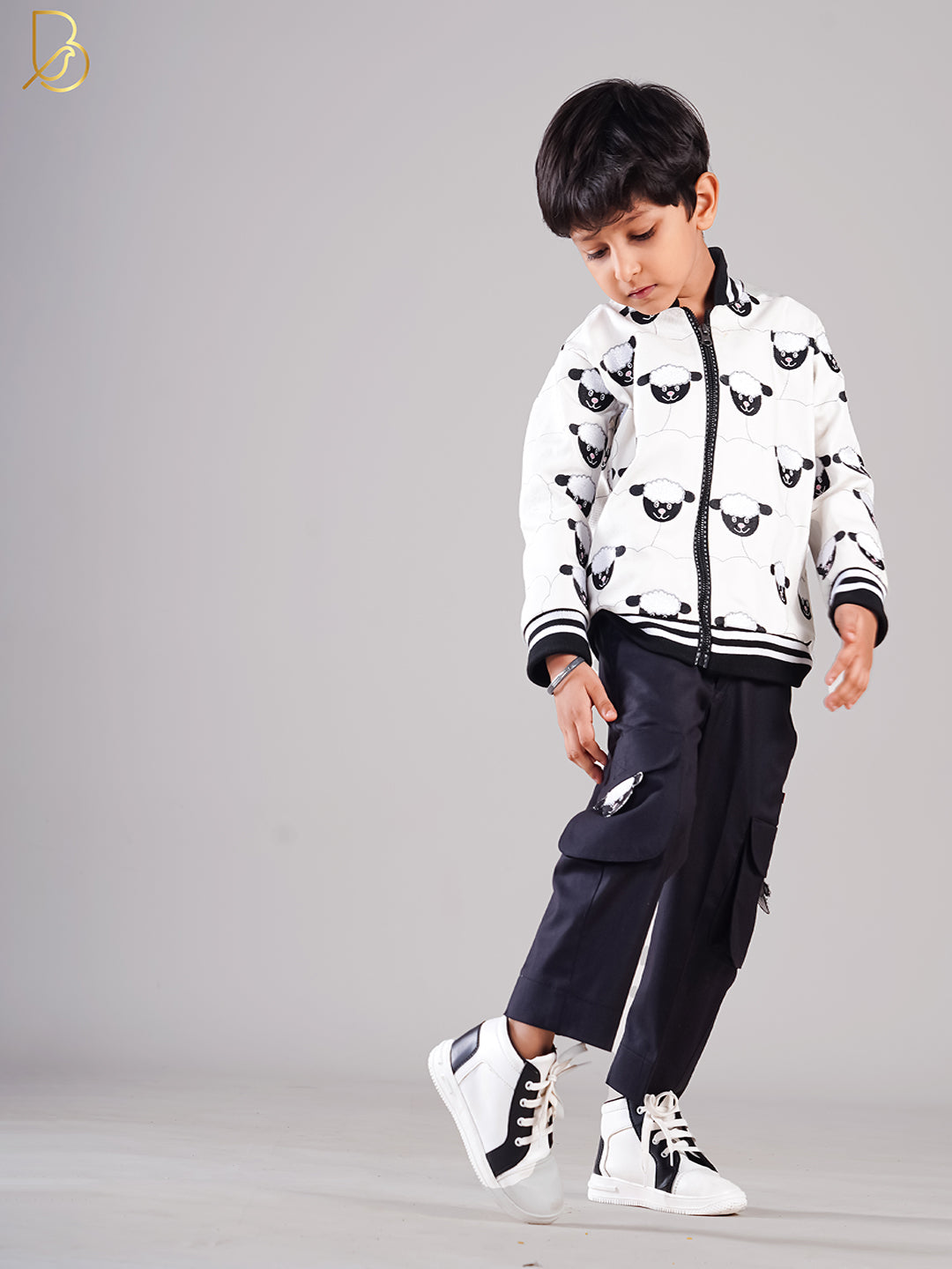 SHEEP EMBROIDERD BOMBER SET