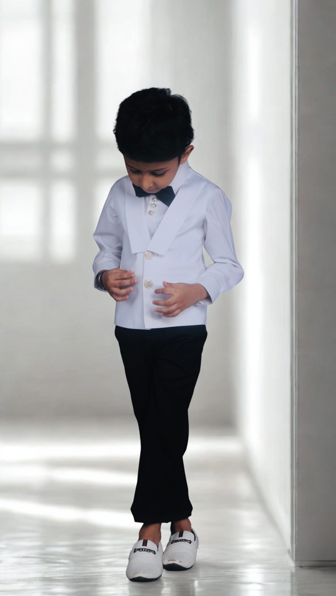 White waist coat set of 4
